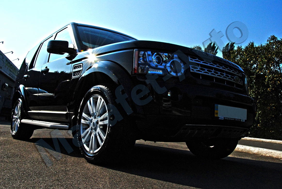 peretyajka-salona-Land-Rover-Discovery1.jpg