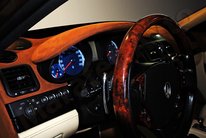 peretyajka-salona-Maserati-Quattroporte-S5.jpg