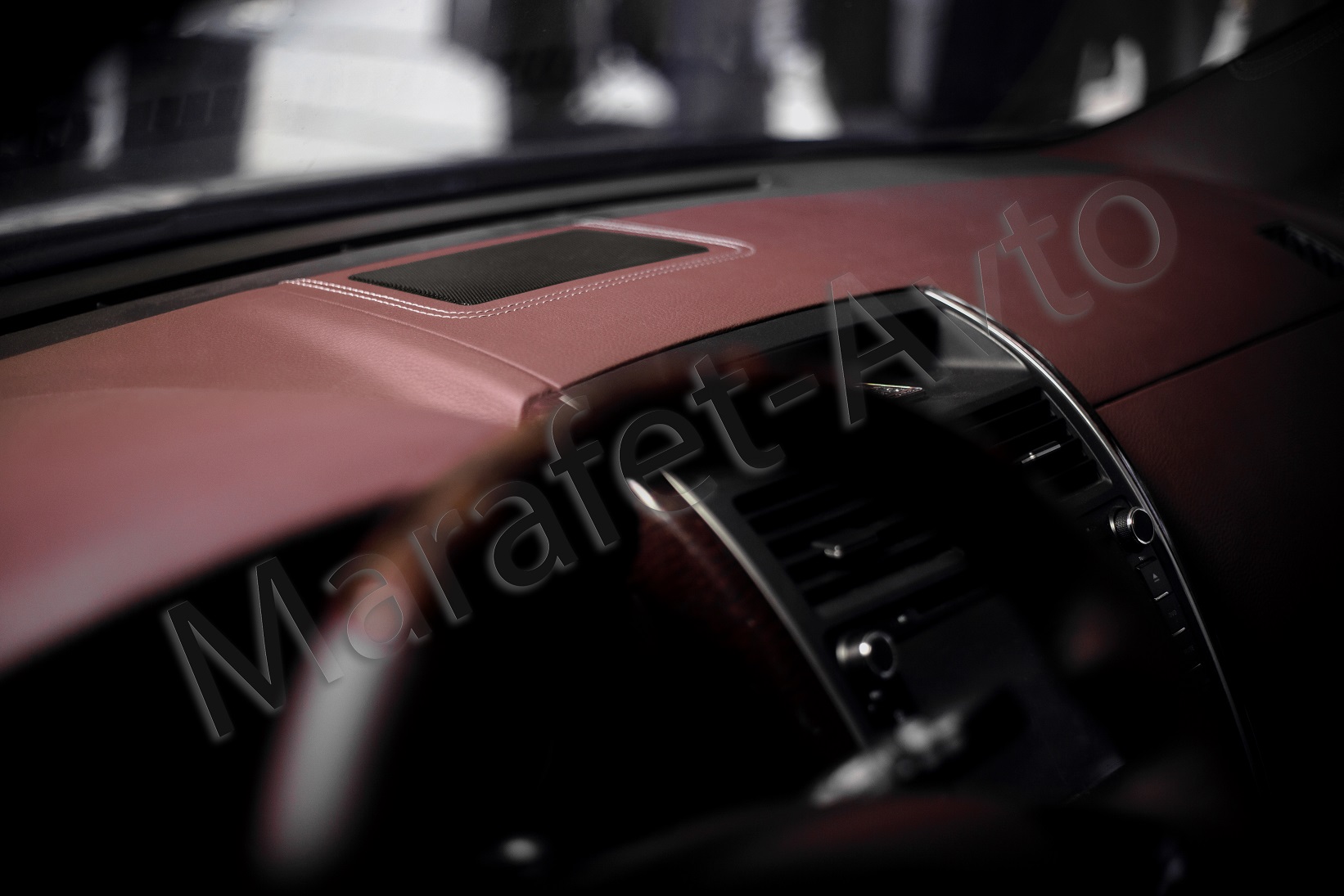peretyajka-salona-Mazda-CX9-14.jpg